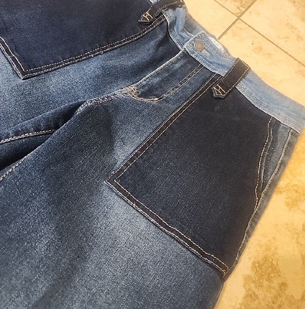 Time and Tru Patchwork Jeans-NWOT Bundled With New Red Tee - Picture 6 of 10